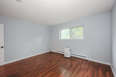152 L Capitol Hill Drive Londonderry NH 03053