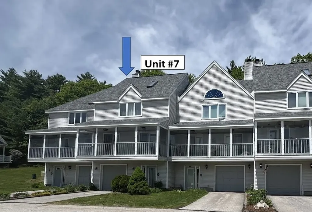40 Collins Landing Road Weare NH 03281