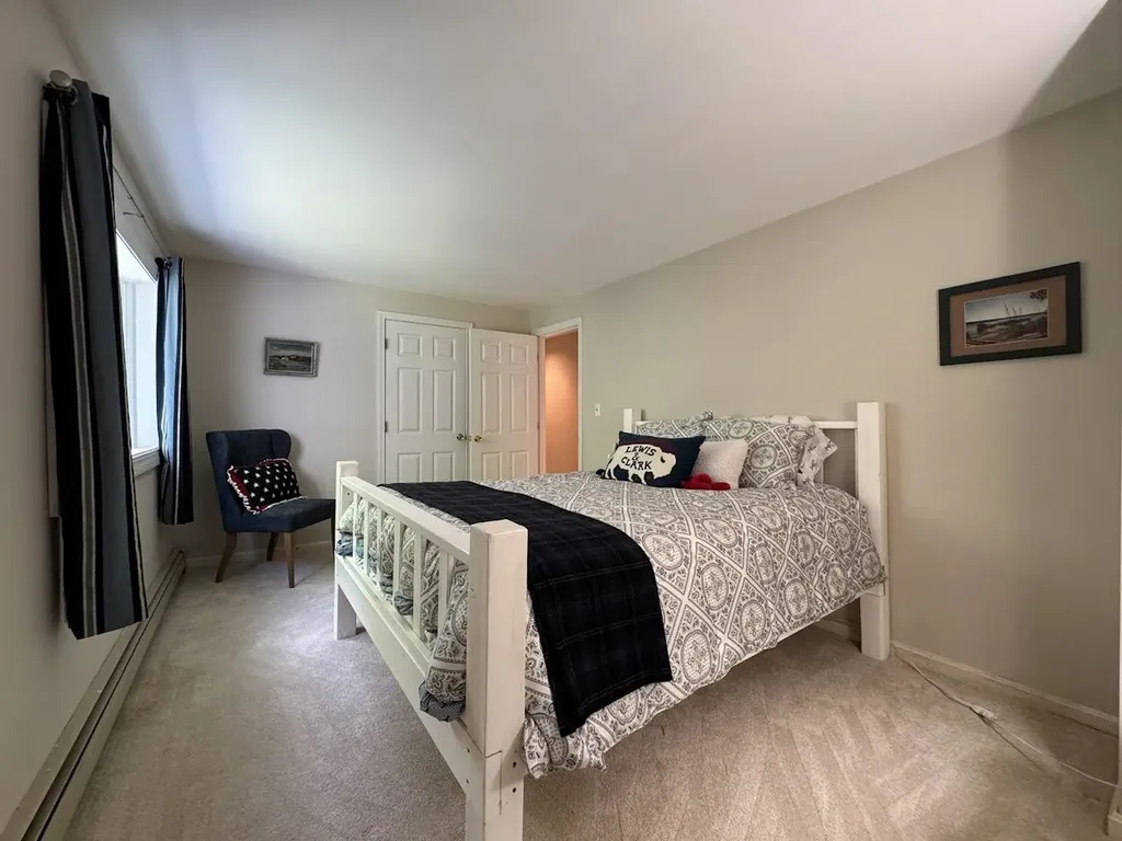 40 Collins Landing Road Weare NH 03281