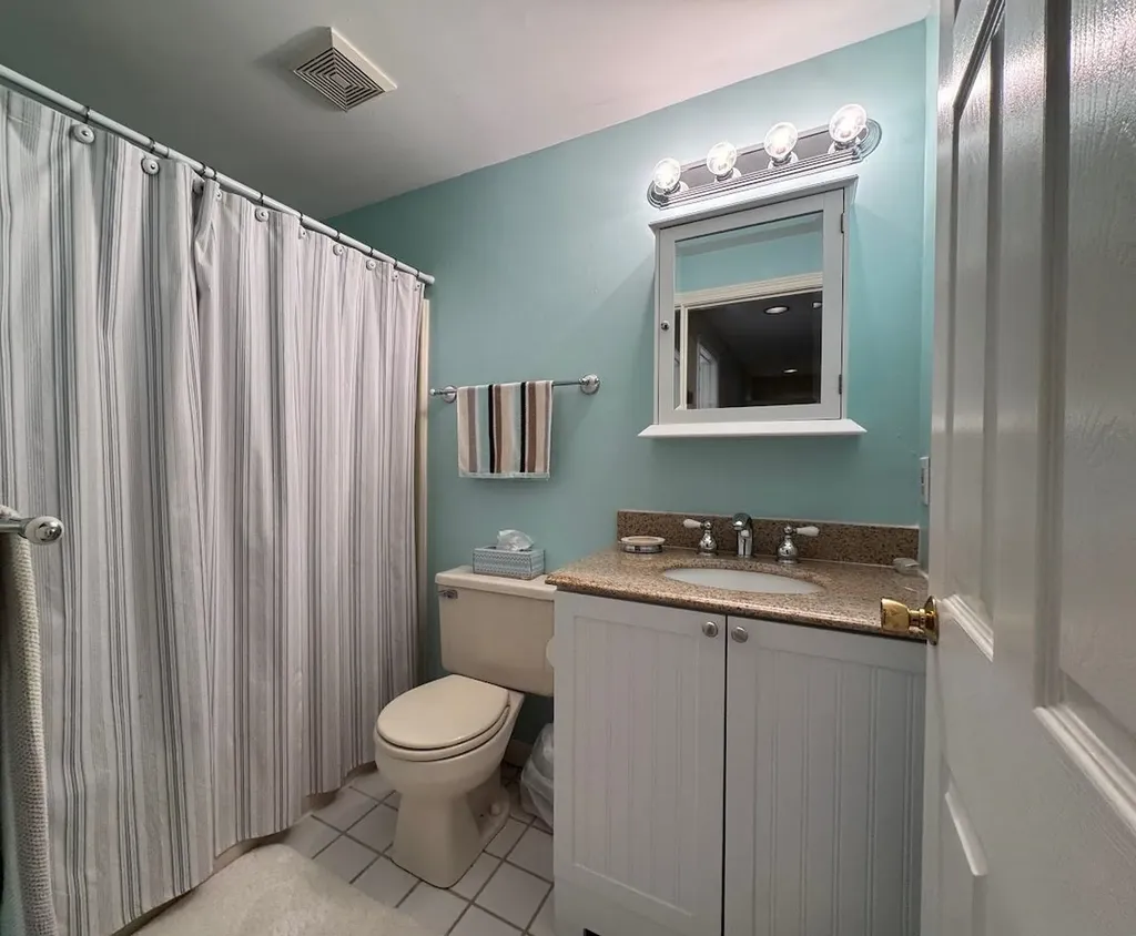 40 Collins Landing Road Weare NH 03281