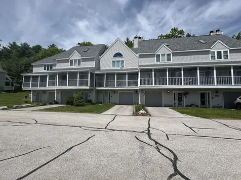 40 Collins Landing Road Weare NH 03281