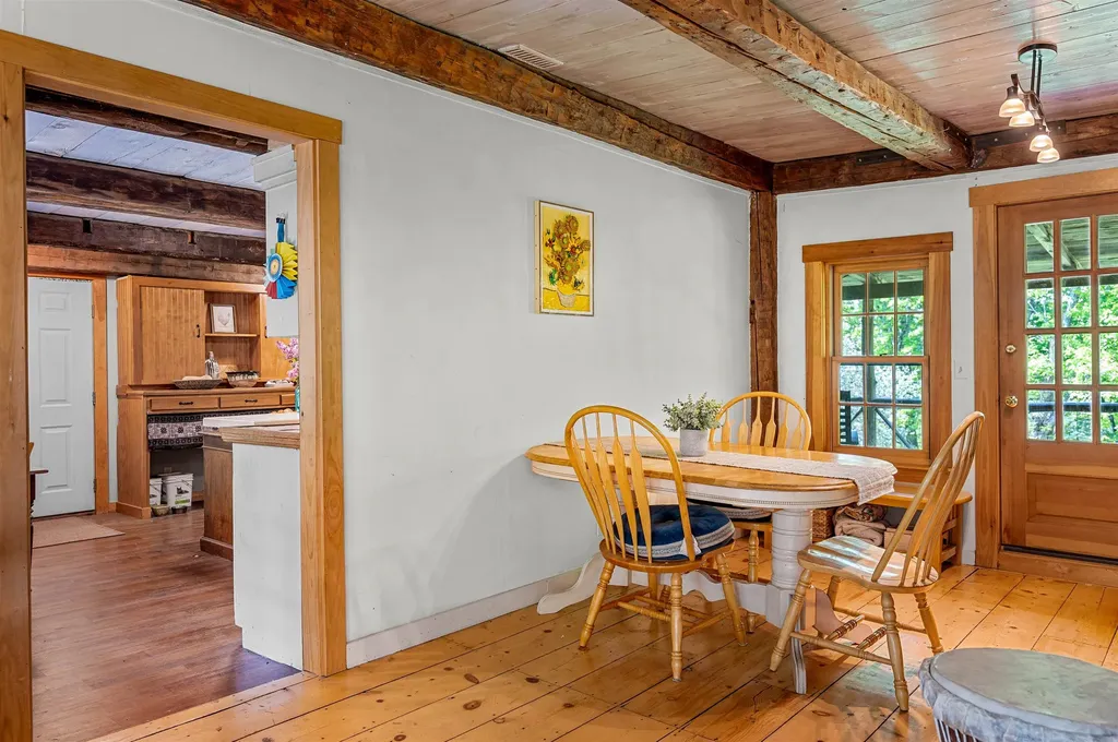 2818 Route 65 Brookfield VT 05036