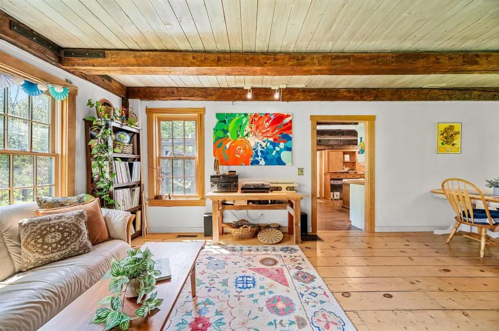 2818 Route 65 Brookfield VT 05036
