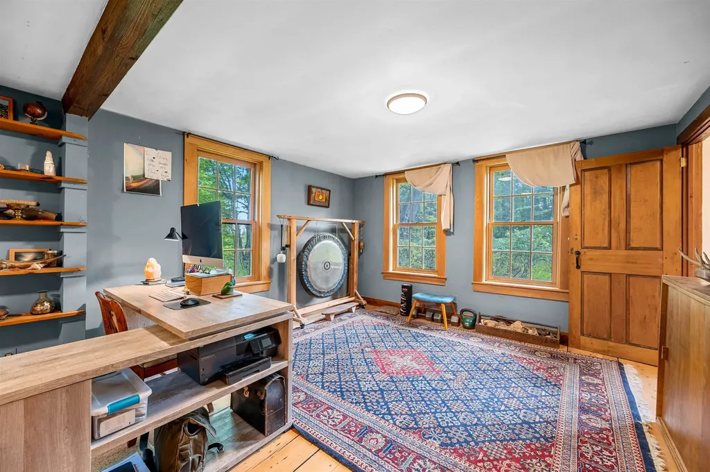 2818 Route 65 Brookfield VT 05036