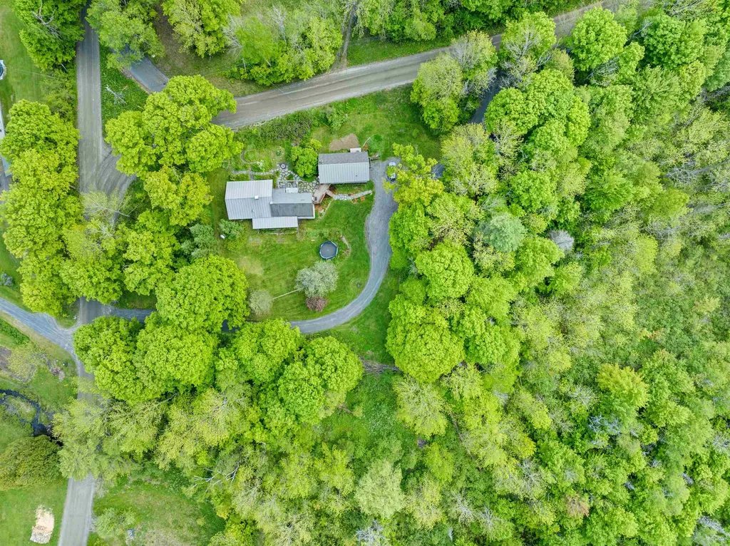 2818 Route 65 Brookfield VT 05036
