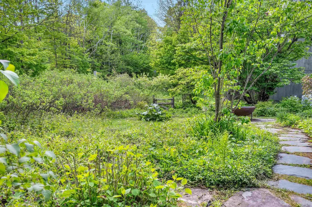 2818 Route 65 Brookfield VT 05036