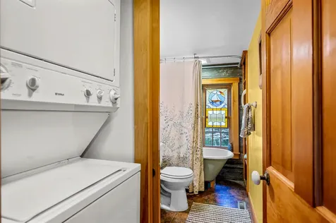 2818 Route 65 Brookfield VT 05036