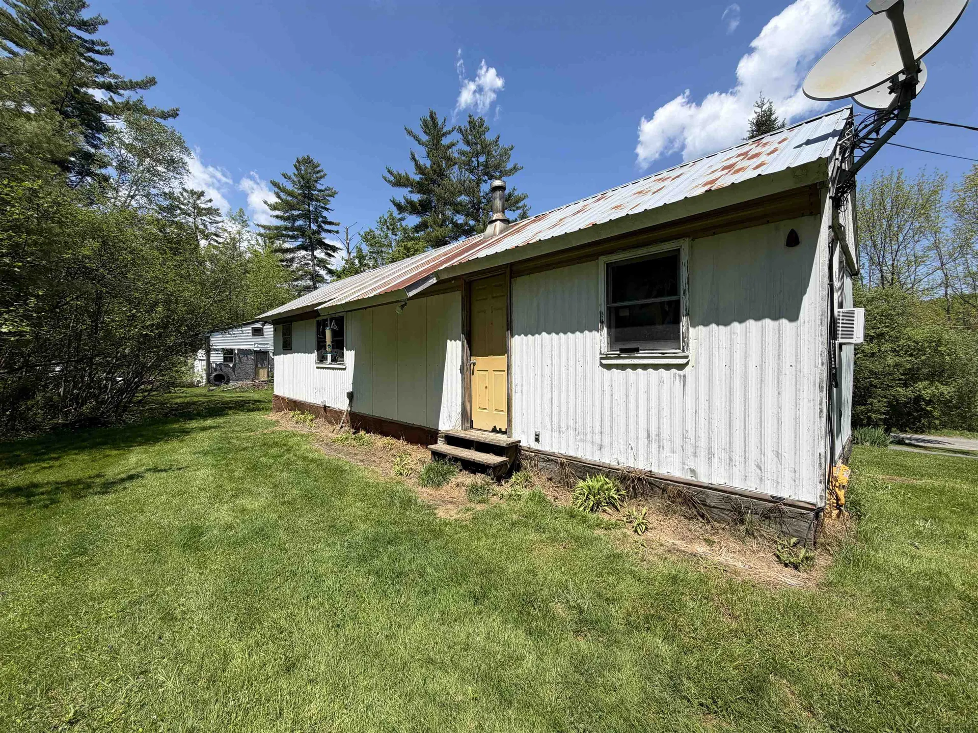 51 Barton Road Piermont NH 03779