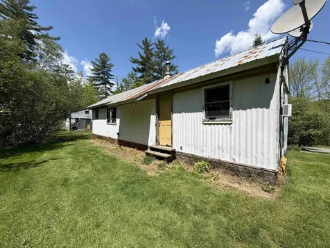 51 Barton Road Piermont NH 03779