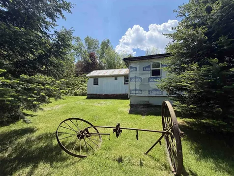 51 Barton Road Piermont NH 03779