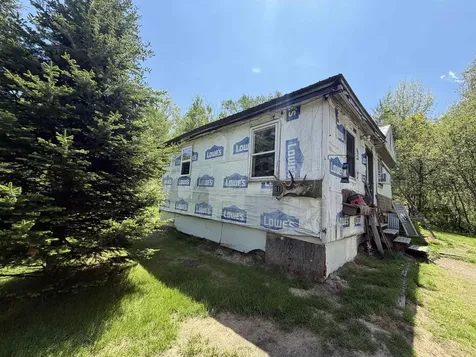 51 Barton Road Piermont NH 03779