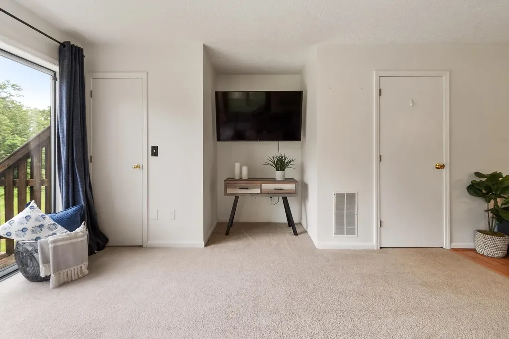 59 Middlesex Road Merrimack NH 03054