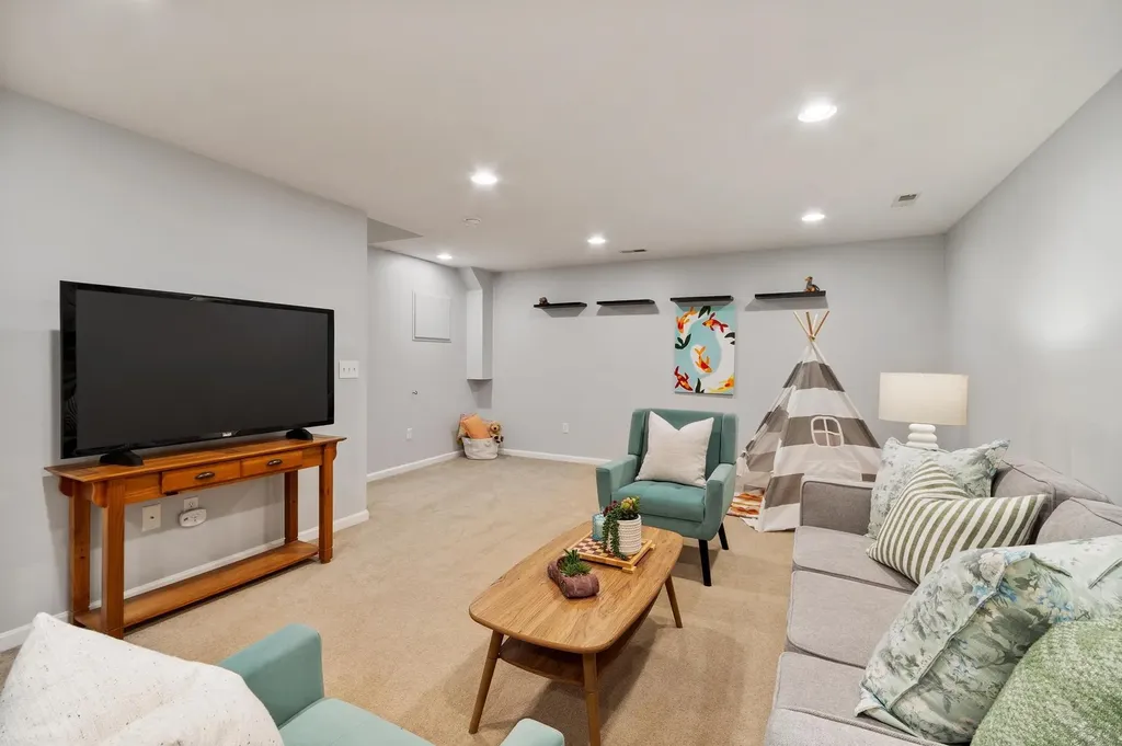59 Middlesex Road Merrimack NH 03054