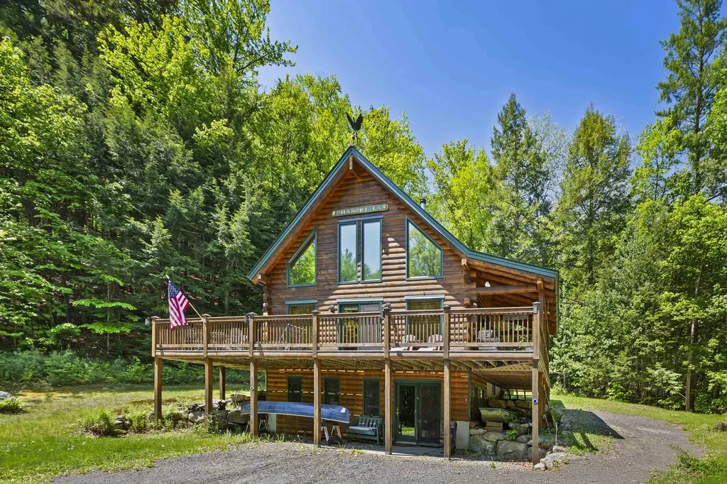 25 Goodhue Hill Road Enfield NH 03784