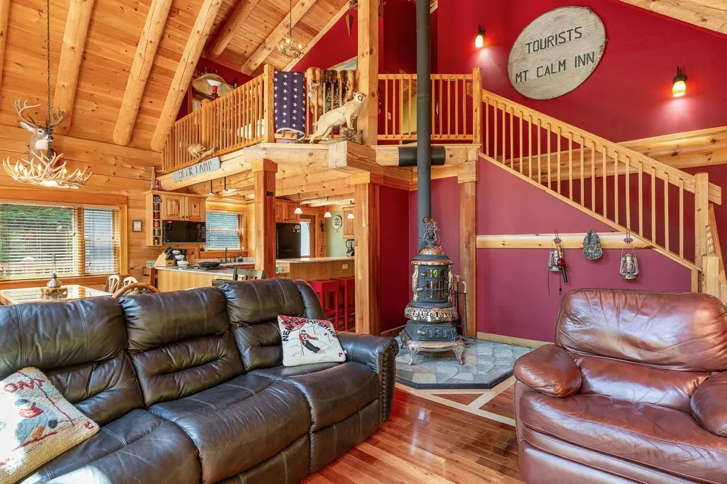 25 Goodhue Hill Road Enfield NH 03784