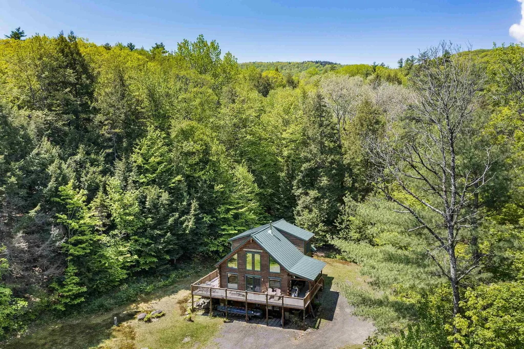 25 Goodhue Hill Road Enfield NH 03784