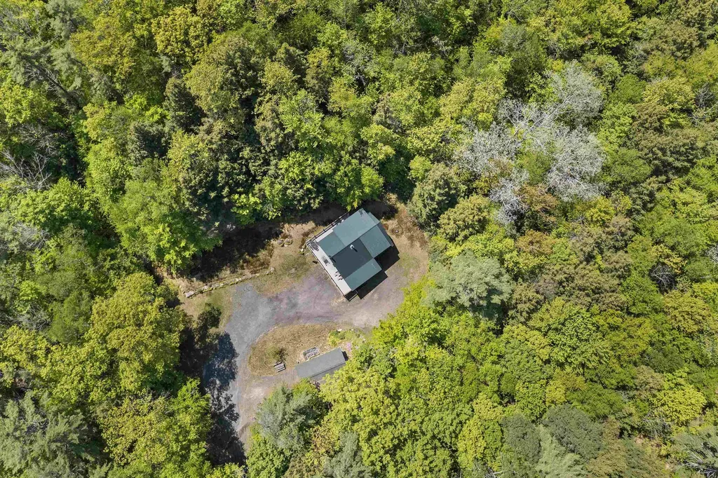 25 Goodhue Hill Road Enfield NH 03784