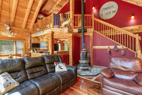 25 Goodhue Hill Road Enfield NH 03784