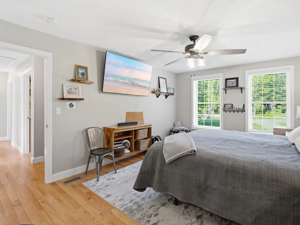 11 Bancroft Circle Mont Vernon NH 03057