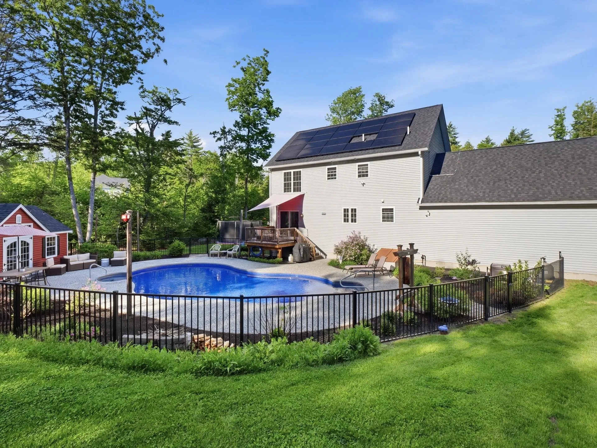 11 Bancroft Circle Mont Vernon NH 03057
