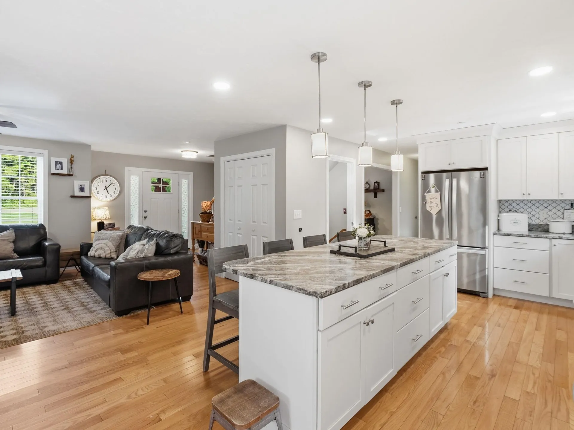 11 Bancroft Circle Mont Vernon NH 03057