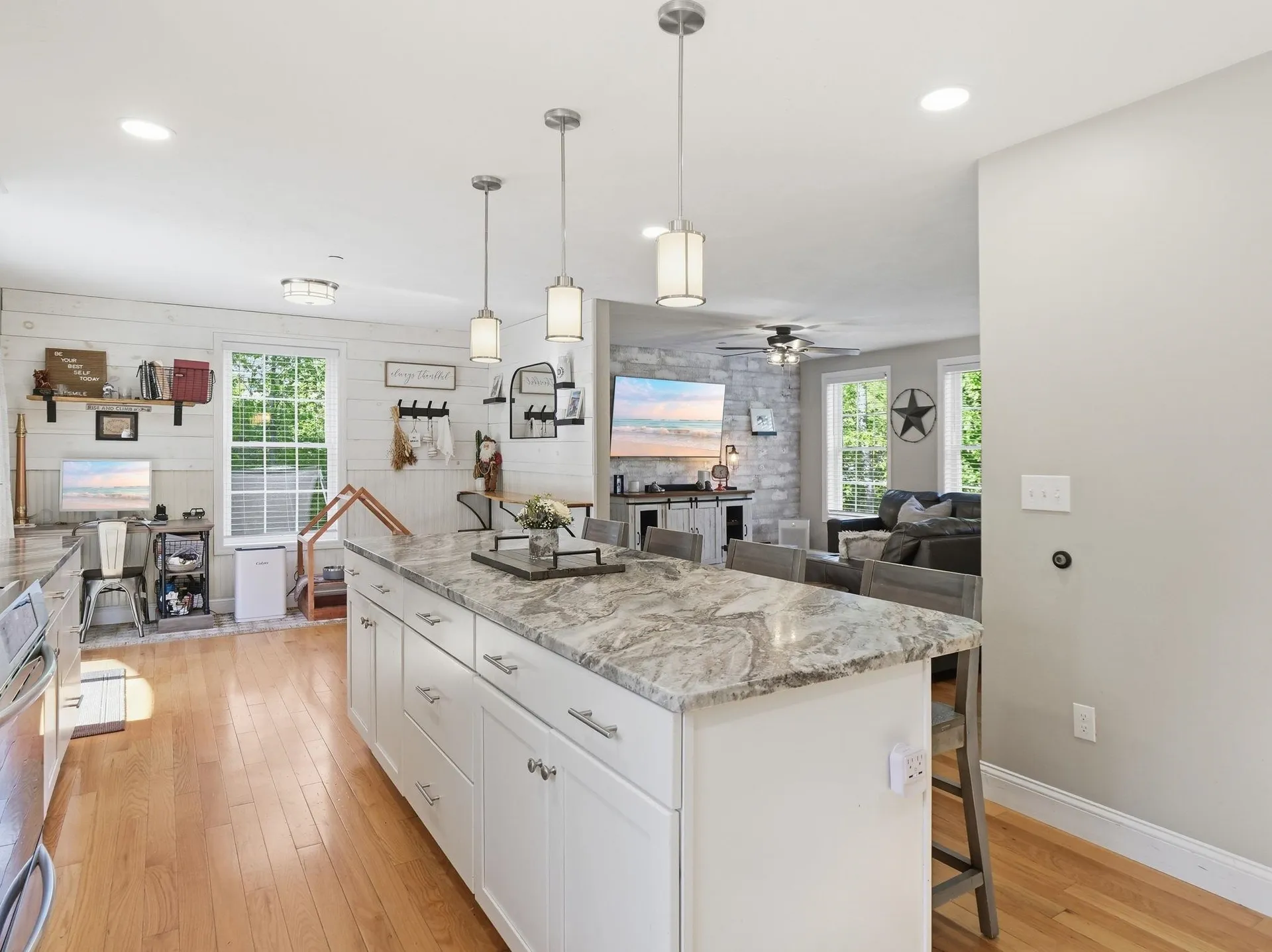 11 Bancroft Circle Mont Vernon NH 03057