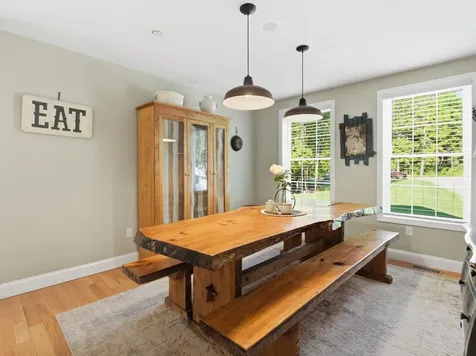11 Bancroft Circle Mont Vernon NH 03057