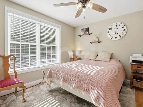 11 Bancroft Circle Mont Vernon NH 03057