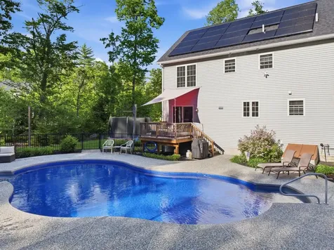 11 Bancroft Circle Mont Vernon NH 03057