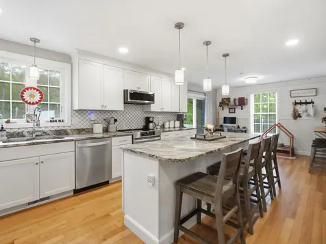 11 Bancroft Circle Mont Vernon NH 03057