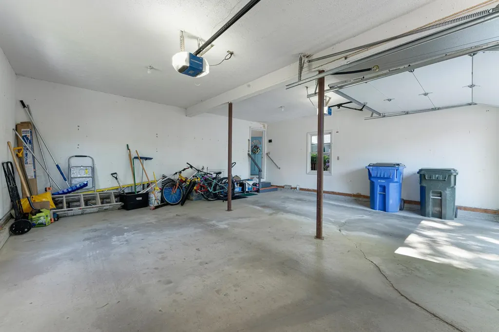 353 Winding Pond Road Londonderry NH 03053