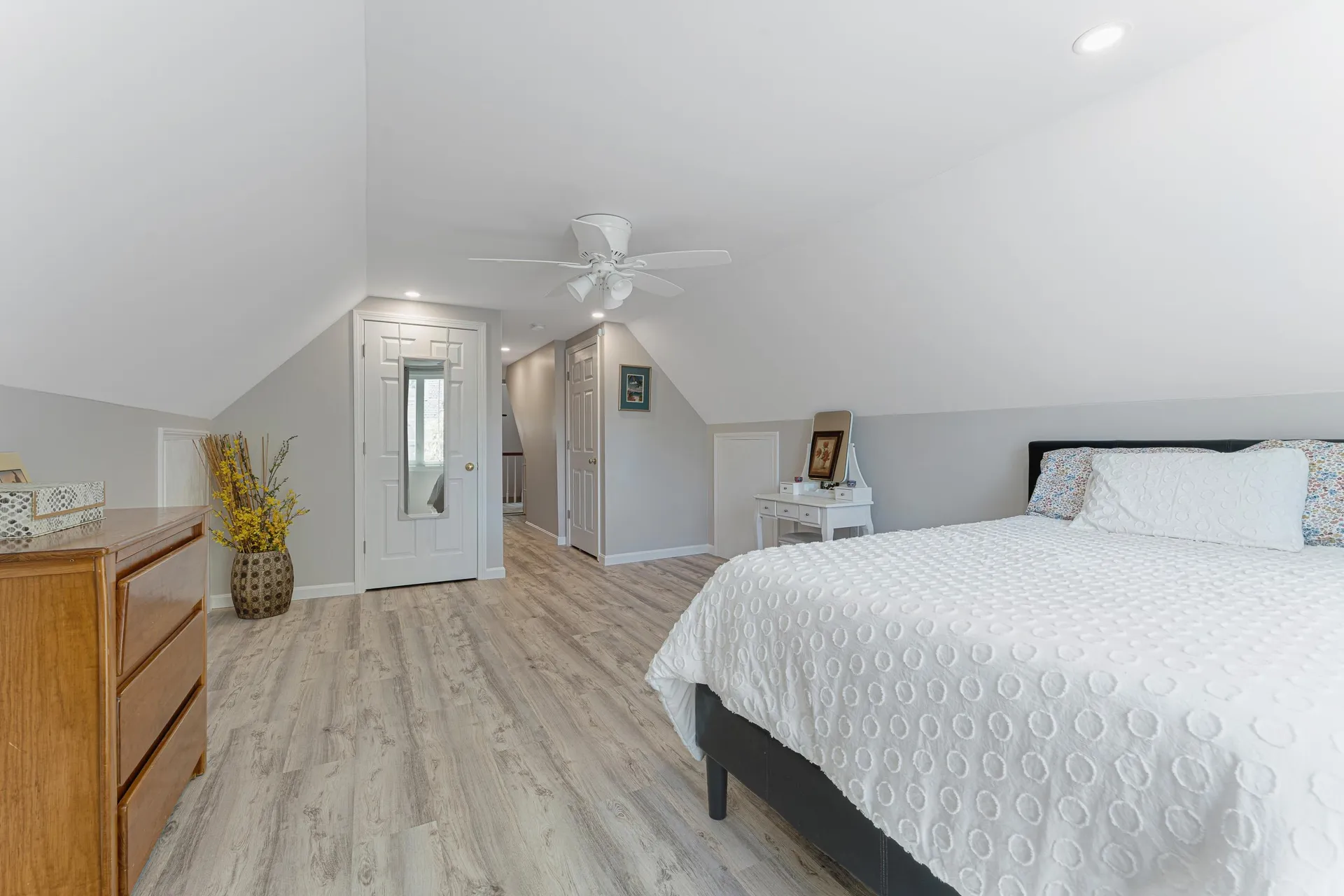 353 Winding Pond Road Londonderry NH 03053