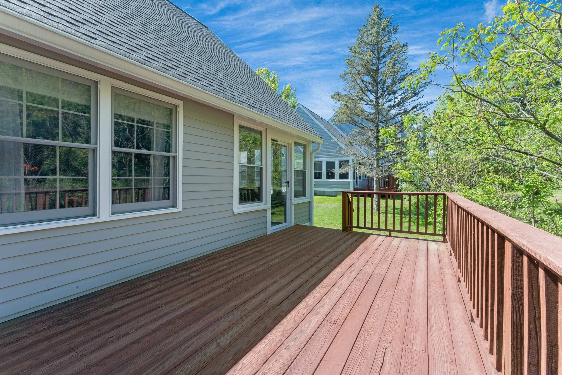 353 Winding Pond Road Londonderry NH 03053