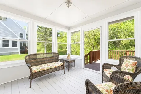 353 Winding Pond Road Londonderry NH 03053