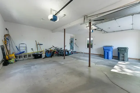 353 Winding Pond Road Londonderry NH 03053