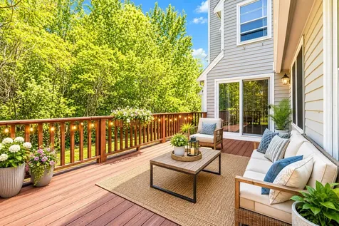 353 Winding Pond Road Londonderry NH 03053