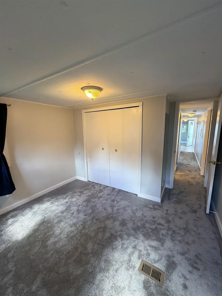 10 Sherman Drive Boscawen NH 03303
