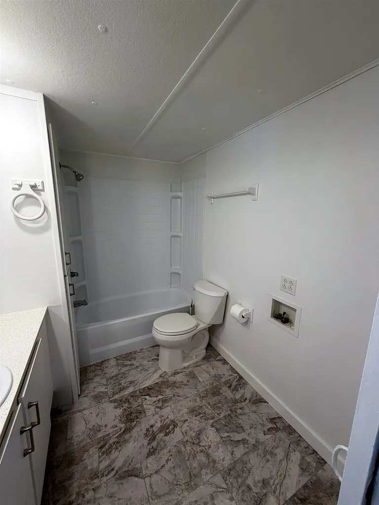 10 Sherman Drive Boscawen NH 03303