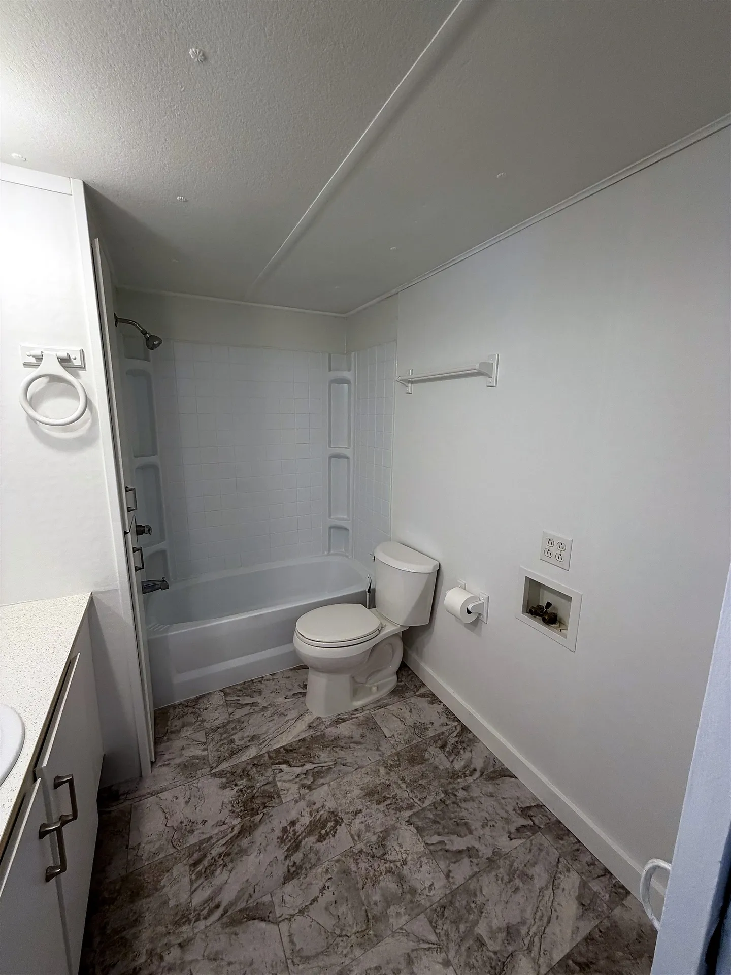 10 Sherman Drive Boscawen NH 03303