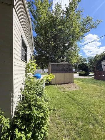 10 Sherman Drive Boscawen NH 03303