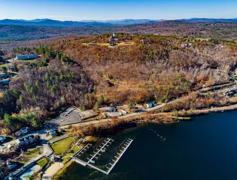 51 Commanders Helm Road Laconia NH 03246