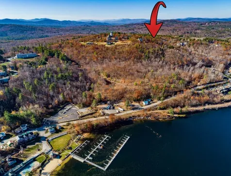 51 Commanders Helm Road Laconia NH 03246