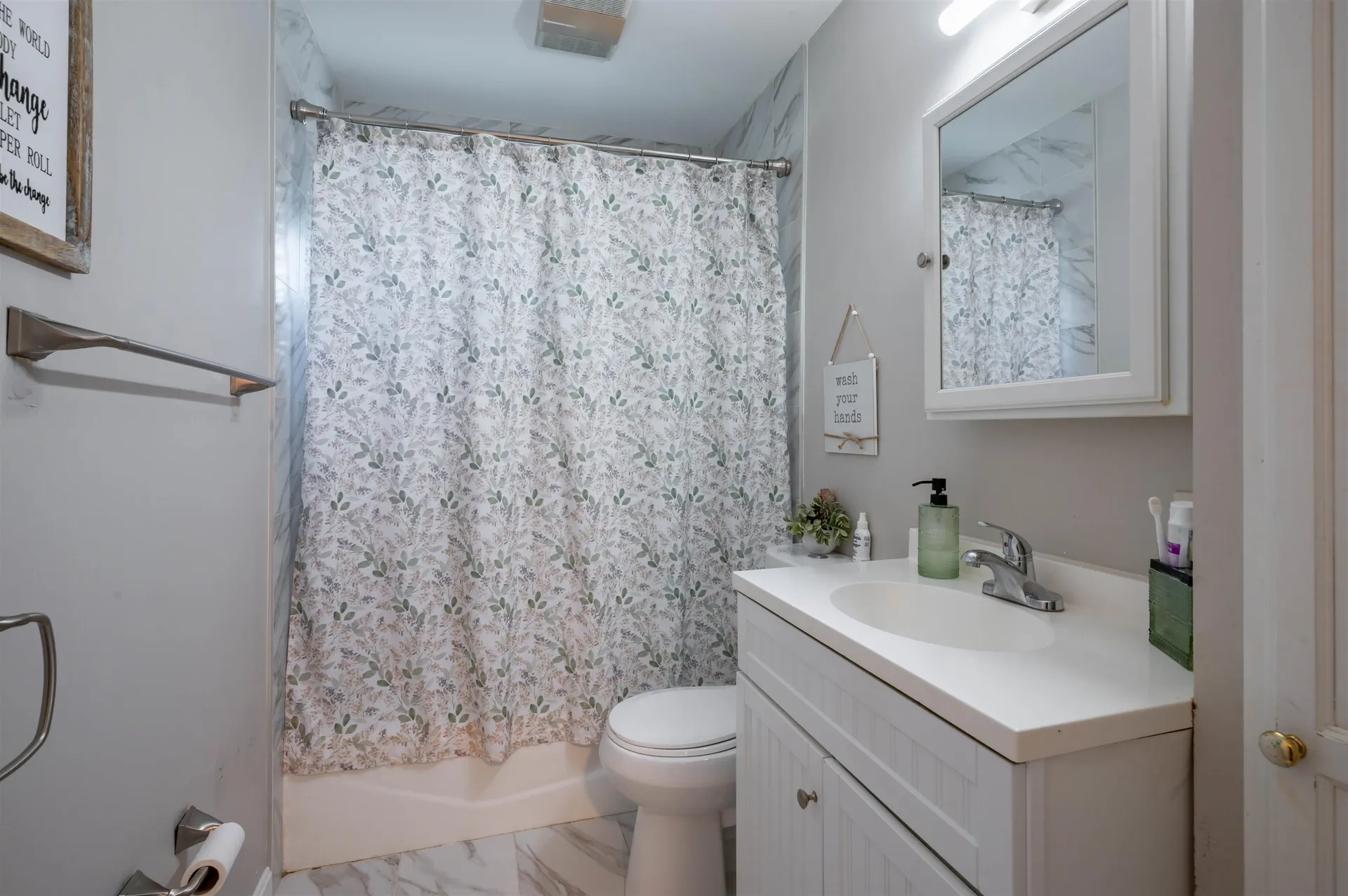 52 Watson Street Nashua NH 03064