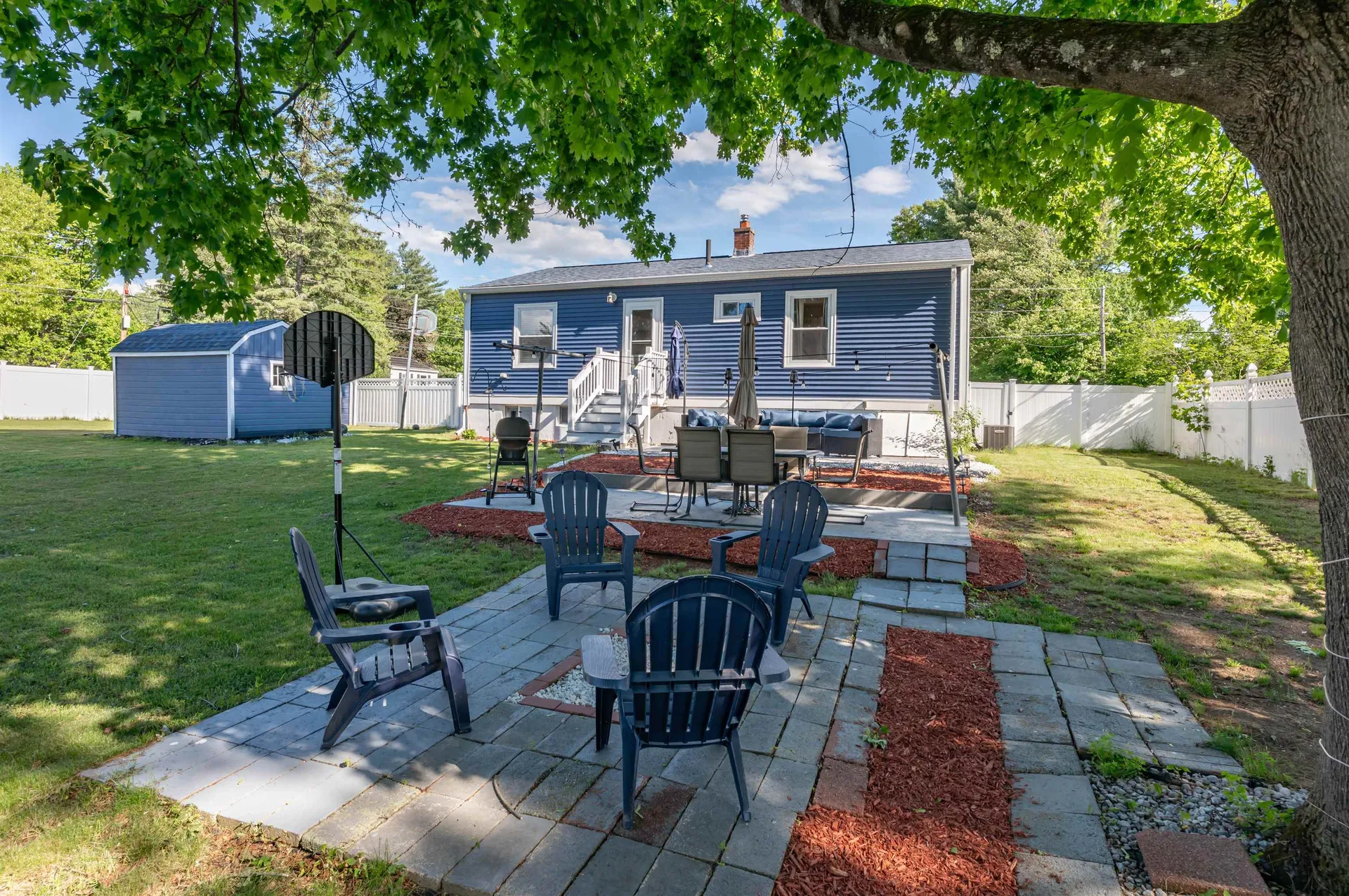 52 Watson Street Nashua NH 03064