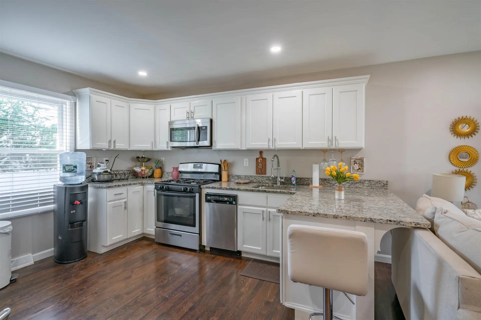 52 Watson Street Nashua NH 03064