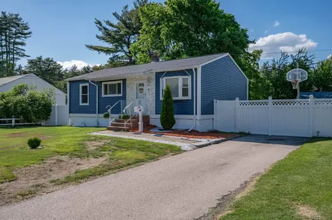 52 Watson Street Nashua NH 03064
