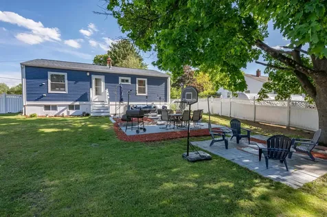 52 Watson Street Nashua NH 03064