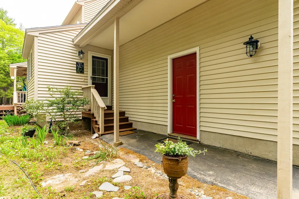 116 Deer Ridge Drive Barrington NH 03825