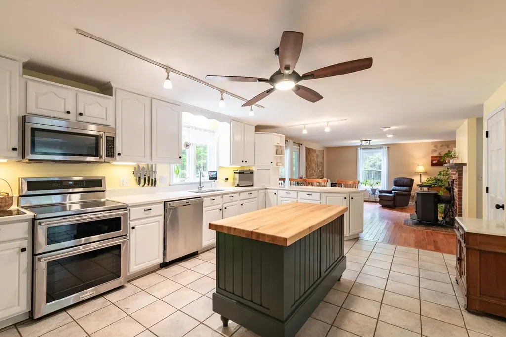 116 Deer Ridge Drive Barrington NH 03825