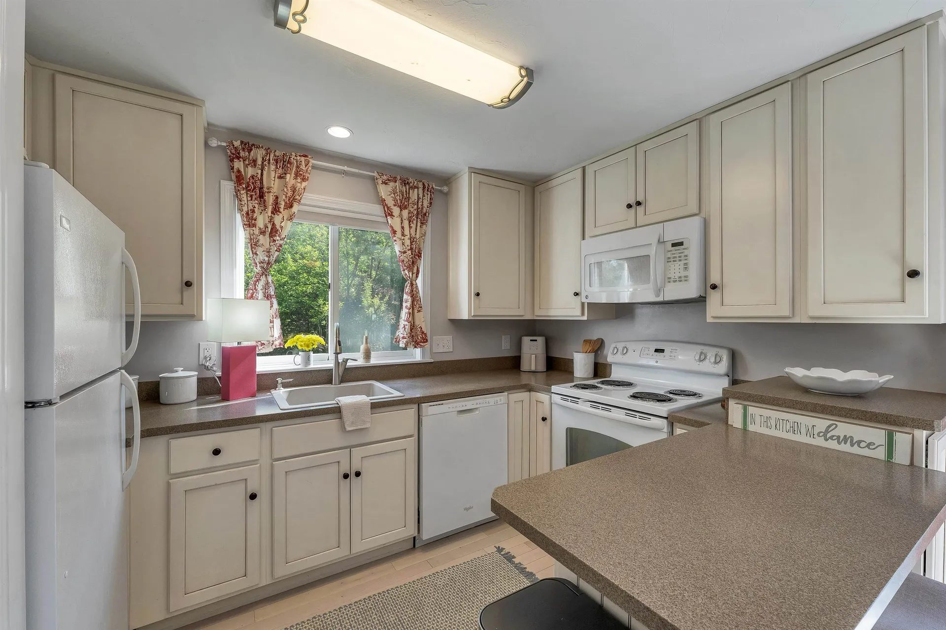 6 Cumberland Road Gilford NH 03249